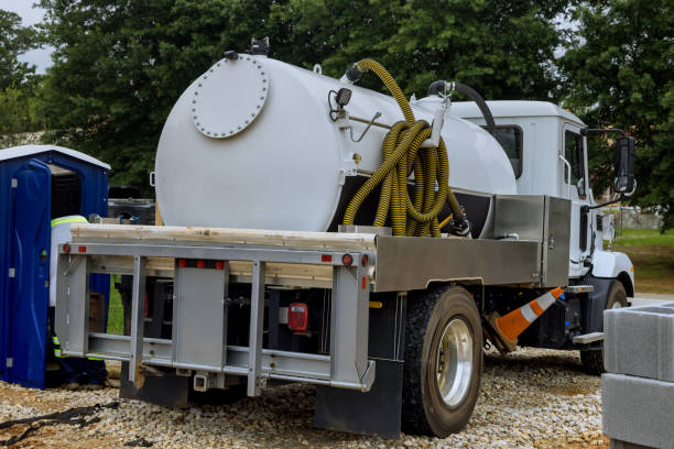 Best Portable toilet rental cost  in Laurel Hollow, NY